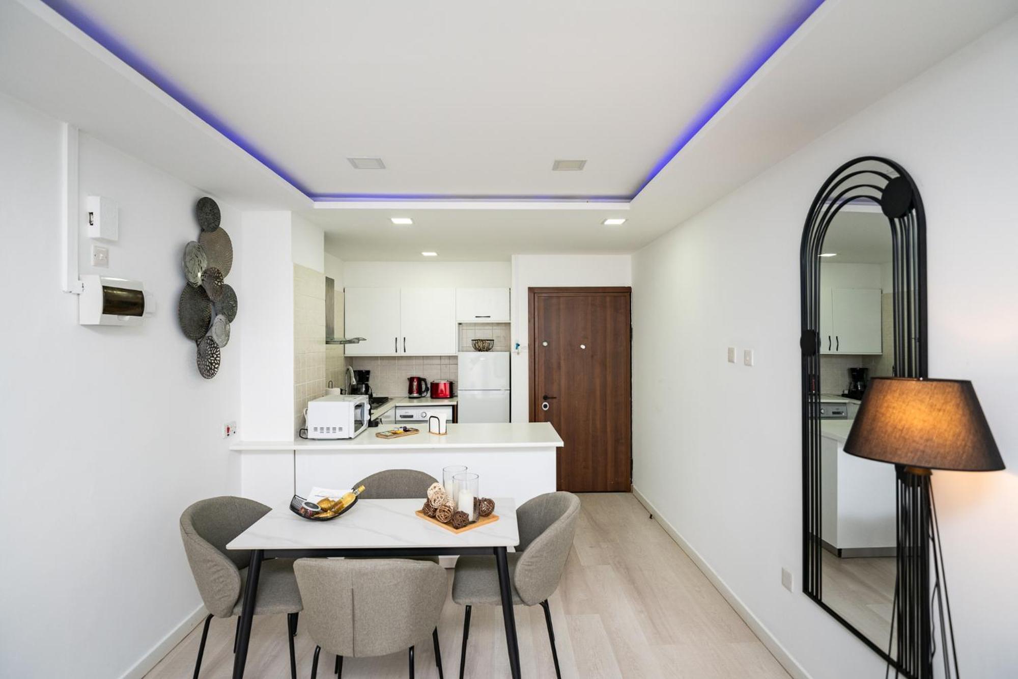 Lazuli Beach & Pool Apartment 501 Larnaca Exterior foto